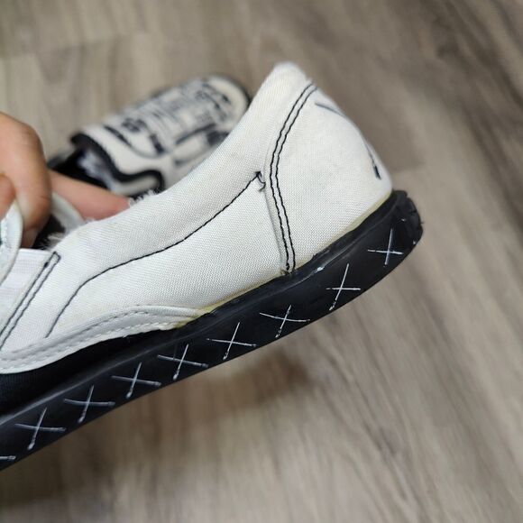 Inkkas Limited Edition R2D2 Star Wars Graphic Slip On Shoes - Picture 11 of 15